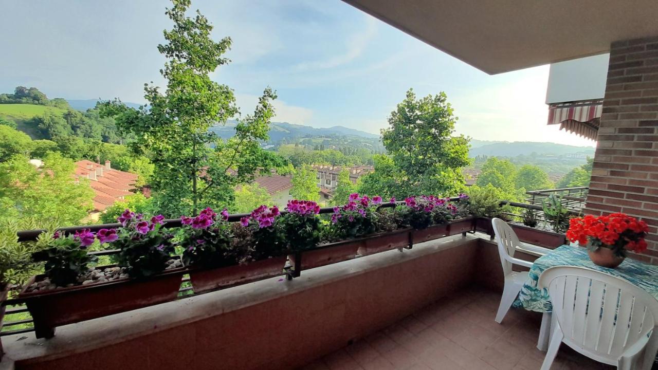 Zuberoa- Vistas, Terraza Y Parking Apartment Zarautz Exterior photo
